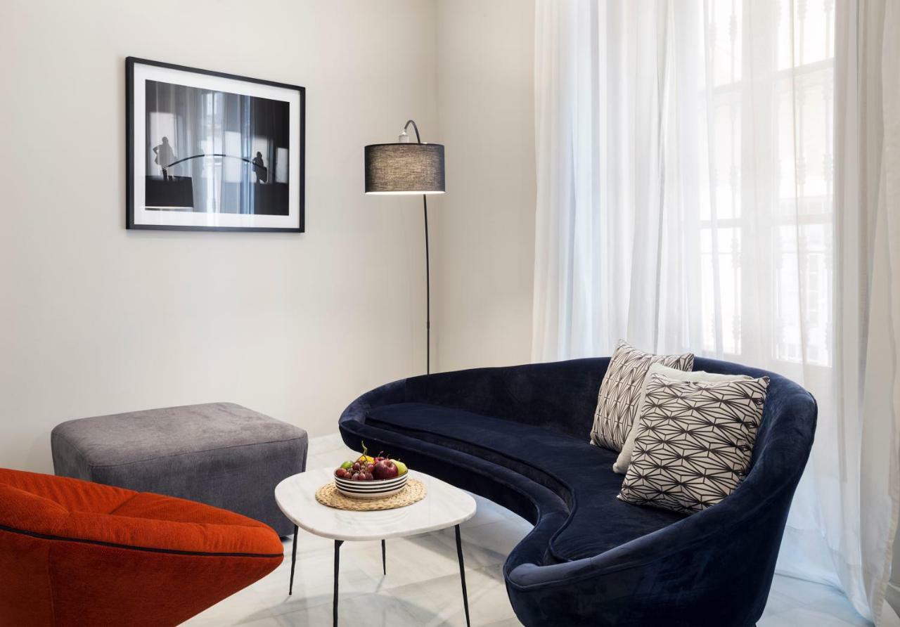 Apartamentos One Shot Conde De Torrejon 세비야 외부 사진