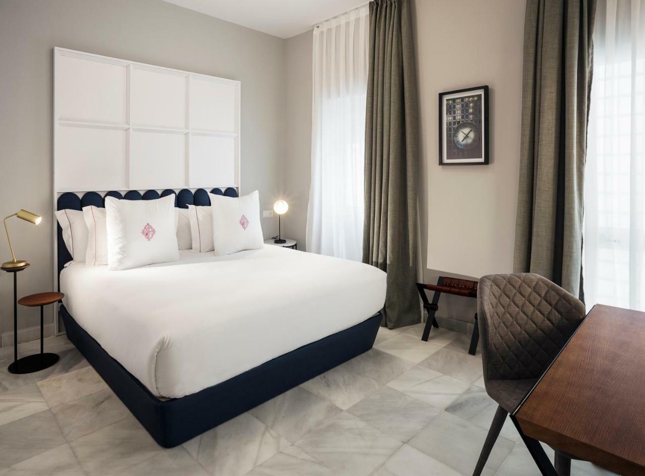 Apartamentos One Shot Conde De Torrejon 세비야 외부 사진