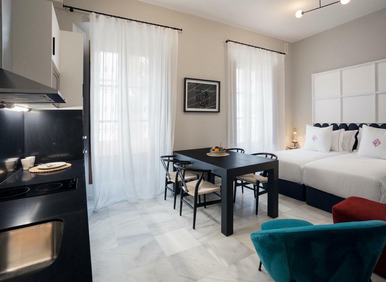 Apartamentos One Shot Conde De Torrejon 세비야 외부 사진
